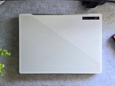 ASUS GA402R - great case / screen / original charger - for parts or repair picture