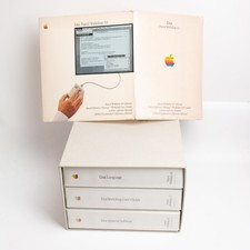 Apple Lisa Pascal Workshop 3.0 software & manuals Macintosh vintage picture