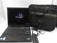 IBM ThinkPad 2373 4TU Vintage Laptop Intel Pentium M w/ Charger Bag   Read picture