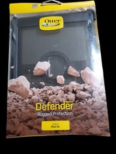 9.7 IPad Air NEW Shipped Otter Box Defender  77-27379 Brand new open box picture