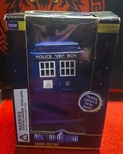 Doctor Who TARDIS USB 4-Port Hub w/ Lights & Sounds New Open Box (damaged box) picture