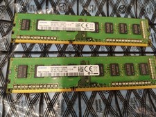 pair of Samsung 4GB DDR3 1600MHz (PC3-12800) RAM 4GB  picture