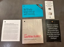 Apple LaserWriter 16/600 PS Users Guide - 336 Pages w Extras - 030-8454-A - Rare picture