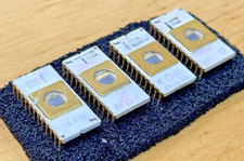 Lot of 4 Retro Vintage White Ceramic Gold Intel C2708 2708 UV EPROM Rare picture