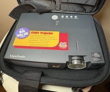 ViewSonic PJ501 VPROJ25048-1W Projector with Travel Case & Remote Control MINT picture