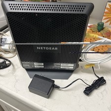 NETGEAR Nighthawk AC1900 4 Wireless-Wi-Fi Router - C7000 picture