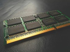Memory,hynix pc133r-333-542 1gb sync 133mhz cl3 ecc, d8268a picture