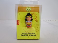 Tribe DC Originals Wonder Woman USB Flash Drive (16 GB) Keychain NEW picture