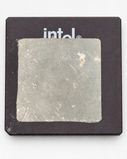 Vintage Intel Pentium 75MHz A80502-75 SX969 Socket 5/7 Ceramic Gold Pin CPU picture