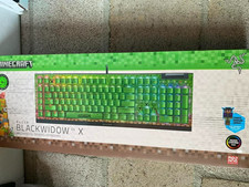 Razer BlackWidowV4 X Gaming Keyboard Green Switch - Minecraft Edition: No Wirele picture