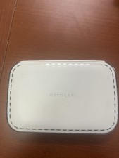 Netgear GS608 V3 8 Port Gigabit(10/100/1000 Mbps) Ethernet Switch w/Adapter picture