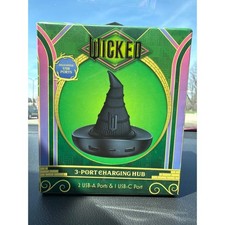 Wicked Movie Elphaba Witch Hat 3-Port USB Charging Hub CultureFly New picture
