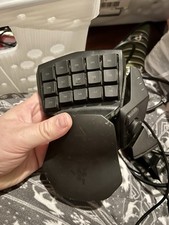 Razer Tartarus Chroma Gaming Keypad RZ07-0151 picture