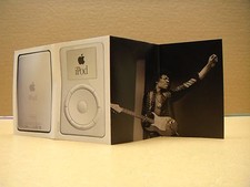 MINT Original First 1st Gen IPOD Brochure _ Mar 2002 _ Bob Marley Apple RARE picture