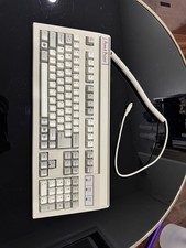 Avant Prime Vintage Keyboard  picture