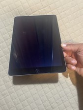 Apple iPad Air (1st Generation) A1474 (AS IS, READ DESCRIPTION) picture