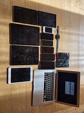 Apple Lot iphones ipads Macbook Air picture