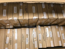 New 4XB7A74951 02JH877 Lenovo Storage DE 1.92TB 12Gb/s 2.5'' SAS SSD picture