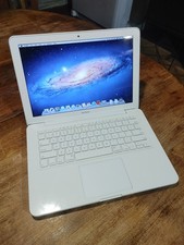 Apple MacBook Unibody 13