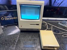 Apple Macintosh Plus 1Md  M0001A Computer picture