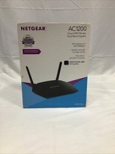 NETGEAR AC1200 1000Mbps 4 Ports 300Mbps Dual Band Gigabit Smart Router (R6230) picture