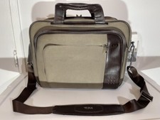 Tumi T-Tech laptop case picture