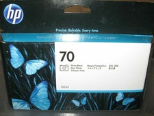 GENUINE HP C9449A HP 70 PHOTO BLACK SEALED INK CARTRIDGE - EOW: Aug 2019 picture