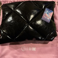 Le Duo Chic PlushLuxe 14 Inch Laptop Sleeve/clutch Black Puffy cotton padding picture