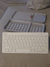 Macally BTMINIKEY Bluetooth Keyboard 3-Device White w/ Hermitshell Case picture