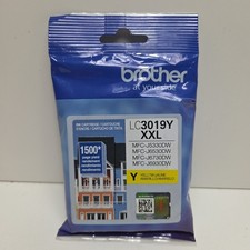 NEW OEM - BROTHER LC3019 XXL YELLOW INK CARTRIDGE - LC3019Y 2027 picture