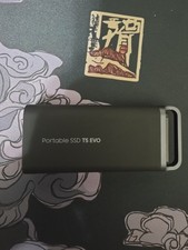 Samsung T5 EVO 4TB USB-C Portable External SSD - Black (MU-PH4T0S/AM) picture
