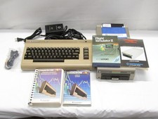 Commodore 64 PC with Model 1541 Diskette Drive and Flight Simulator II *READ* picture
