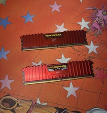 Corsair Vengeance 16 GB (2X8) CMK16GX4M2B3200C16 DDR4-3200MHz RAM Red picture