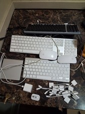 Apple Acessories lot everything in the picture picture