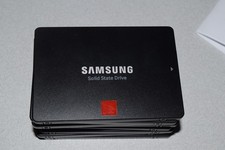 Samsung 860 Pro 256GB V-NAND SATA Solid State Drive SSD MZ-76P256  (x8) picture