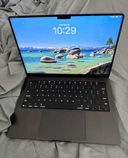 2025 Apple MacBook Pro 14-inch Laptop - M5 chip - Space Black (BRAND NEW) picture