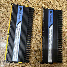 Corsair XMS2 2GB (2x1GB) DDR2-1066 PC2-8500 240-Pin DIMM Unbuffered picture