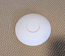 Ubiquiti UniFi AP Professional  (UAP-AC-LR) POE Access Point, tested + reset picture