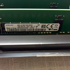 Samsung X 2 16GB DDR4 PC4-2933Y ECC Registered RDIMM 288-Pin M393A2K43CB2-CVFCO picture