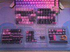 Glorious GPBT Synth Sunset PBT Keycaps Limited Edition picture