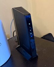 NETGEAR Nighthawk CM2000 DOCSIS 3.1 2.5Gbps Cable Modem Ethernet Black picture