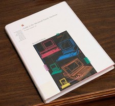 1990 Macintosh Family Hardware Guide Mac Plus Mac II IIx IIcx IIci IIfx SE /30 picture