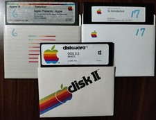 Vintage 1980 Apple II Diskware DOS 3.3  Basics, Introduction, Presents 5.25 IIe picture