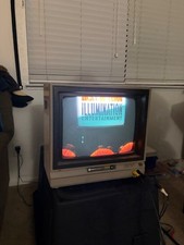 Vintage Commodore 1702 CRT Video Monitor 1984 for C64 Amiga Retro Gaming Tested picture
