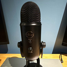 Blue Yeti USB Freestanding Desktop Microphone, Black, Mute & Headphone Jack picture