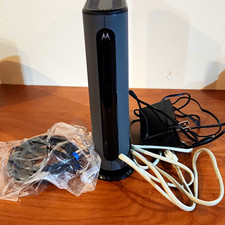 Motorola MB8600 DOCSIS 3.1 Cable Modem 1-Port Ethernet Black w/ Adapter picture