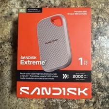 SanDisk Extreme Portable SSD 1TB  Up 2000 MB SDSSDE7W-1T00-AW25 (9597) New picture