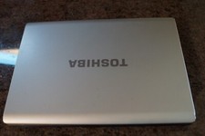 Toshiba L355-S7905.No HDD For Parts Repair.Powers Up,Has RAM 2.16GHz.Please Read picture