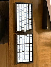 XVX Crystal Blue Keycaps, Side Lettering English QWERTY for TKL picture