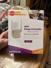 Net gear Wi-Fi Extender AC1200 SEALED picture